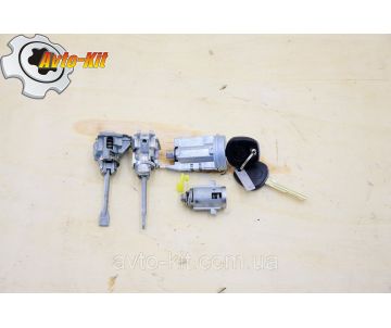 Комплект ключей и личинок Geely MK