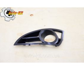 Решетка противотуманной фары L Geely MK