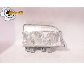 Фара передняя правая FAW 1051 ФАВ 1051 (3,17), 12В (с отражателем)